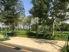 此房户型方正,楼层好,视野宽阔,采光充足,交通方便