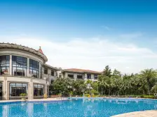 临深大盘,精装三房首付2万,带北师大學 校,卓越东部蔚蓝海岸