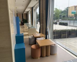 辉煌时代4室2厅东东南