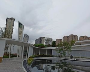玉润金沙3室2厅东西
