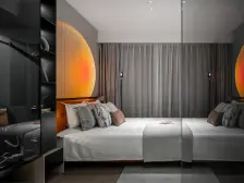 融创高层 看公园看江 正三房 价格可谈