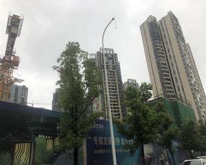 滨江学府3室2厅南