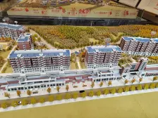 富州平顶山58号北区 4室2厅 东南