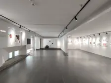 次新小区 绿化好 环境好 居住舒适 四房