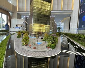 鸥鹏湾南北通透,采光好装修好,环镜优美视野好,诚心出售