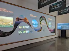 绿地听江左岸 4室1厅 东南