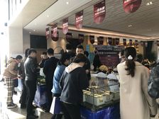 港龙小高层有车位有钥匙随时看