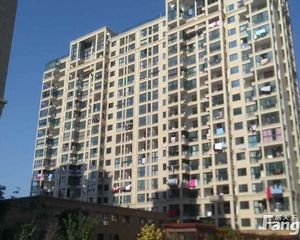 方阳紫薇苑,小区环境优美,房东诚心置换