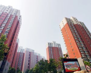 房子是南北通透全明户型老证楼层好可贷款