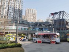 三峡广场 融汇温泉城翰林学府三房165万