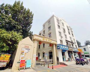此房老证唯一,地段好,适合年轻人。