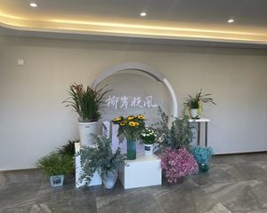 柳岸晓风4室2厅南北