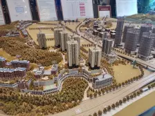 次新小区 龙湖物业 楼下轻轨 纯洋房社区 朝中庭