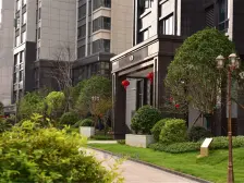 宜居二手房,绿化优美邻里善,营造舒适居住氛围