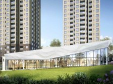 龙湖物业,四房双卫,业主急售。出门就是公园