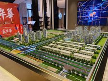 万象府 小高层 大四室 中间楼层 随时看房