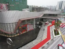 保利品牌,楼下就是地铁,出行方便