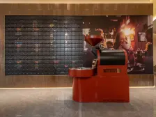 四房横厅户型南北对流、望河、高楼层采光好