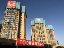 门口银屏站,政务办事处,小区外谢岗医院