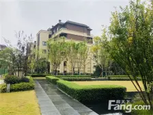 璧山街道 融睿香墅里四房170万