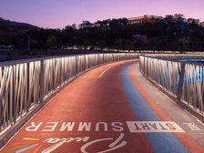 此房跃层,毛呸可根据自己喜欢设计装修