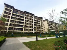 璧山高新区 美的万麓府三房61.8万