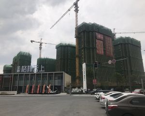 金地格林云上3室2厅南