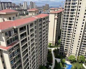 人居翠怡峰荟4室2厅南