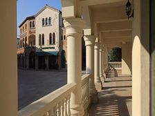 全新精装修,没住过,上叠纯新,户型好,位置好,诚售