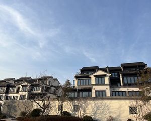 湖畔一期车位没有院60平负一130平有钥匙绿城物业