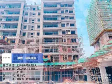 融创 清水房,空气好 旁边就是公园