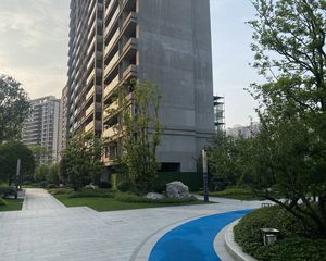 悦府的业主醉懂浪漫了,可手摘日月星辰