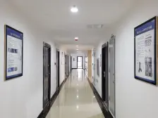 房子是单间很适合自居位置也好在二环三环之间