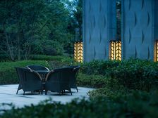 中国铁建西派澜岸5室2厅南