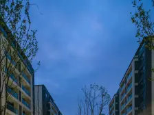 次新小区+溪山玥+一楼带花园的洋房+带车位出售