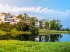 有钥匙可以随时看房,房子采光好,视野开阔,