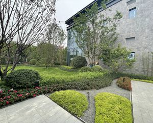 滨江玺樾3室2厅东南