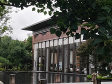 地铁口上叠墅,带80平(花)园,买一得一