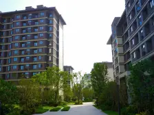 弹子石 华发四季半岛北区三房140万