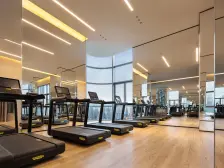 解放碑商圈次新房,两江四岸江景房,十八梯景区房