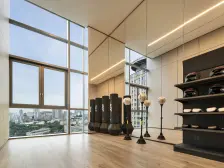 解放碑十八梯好宅 不多说 业主急卖