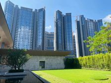 急,精装修南北普通住宅124平米急售,看房随时