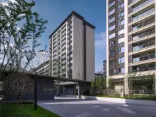 近万达广场,近古镇,金地品牌,环境安静