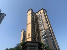 朝南户型,通风透气,配套成熟的社区大盘