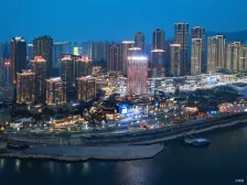 长嘉汇两江峯豪装5房诚意出售,一面观江一面看中庭,中位楼层