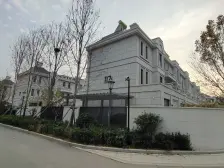 招商马尔贝拉 5室2厅 南 北