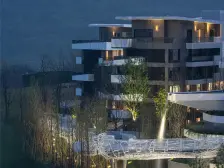 清水顶楼,大露台户型,露台方正,临飞鸟集