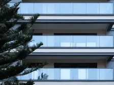 龙湖全新第三代洋房产品 铝板+玻璃幕墙