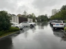 佰和荣筑 4室2厅 南 北