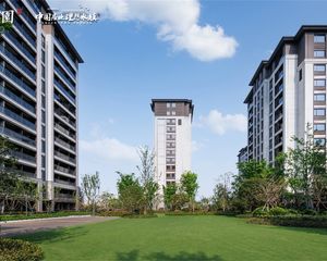 绿城翔云苑93.44平,毛坯两室两厅两卫,诚心出售,